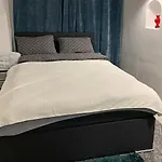 Lily\'S Apartment